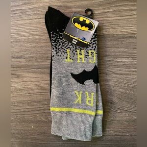 💥 Free With a Bundle of Three 💥
Batman Crew Socks - Black and Gray